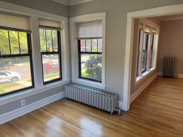 Building Photo - 313 N Oak Park Ave