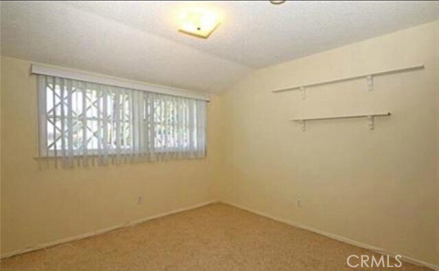 Building Photo - 11543 Swinton Ave
