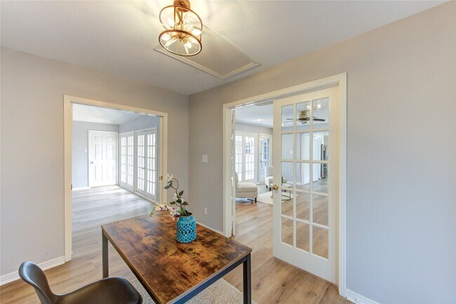 Building Photo - 3402 Gannett St