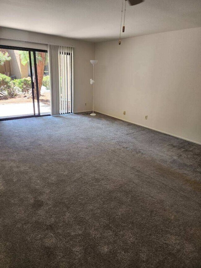 Building Photo - Beautiful home in Irvine for rent!