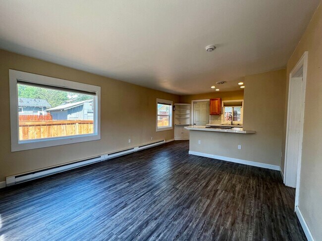 Building Photo - Non-Refundable & Security Deposit Total: $1100.00