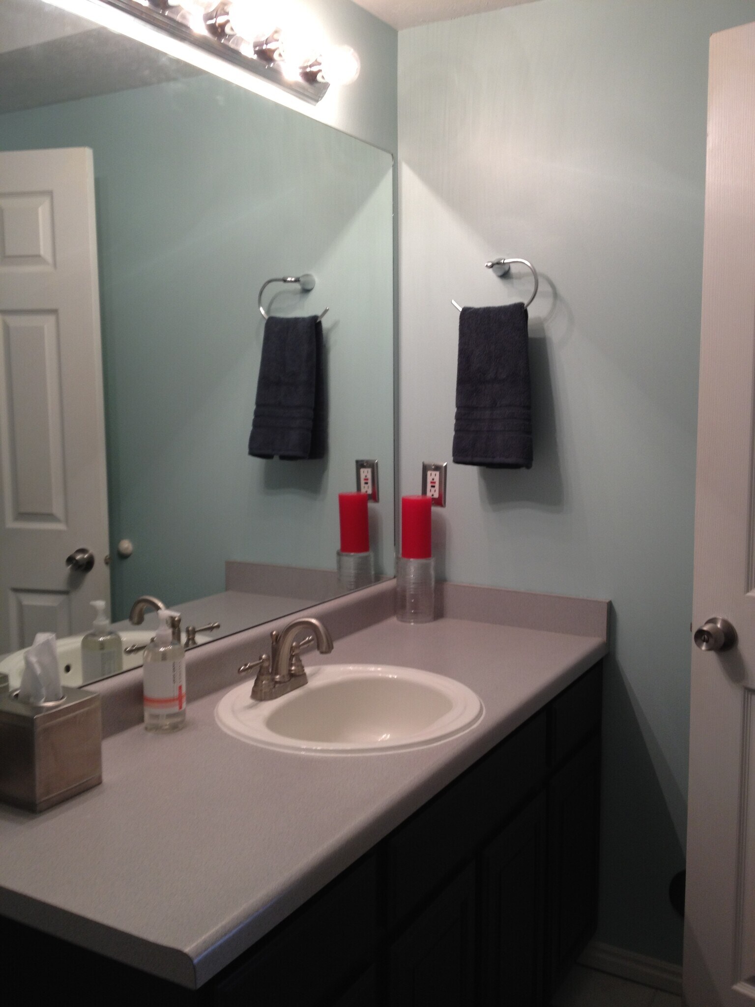 Building Photo - 8379 Sycamore Tree Cove