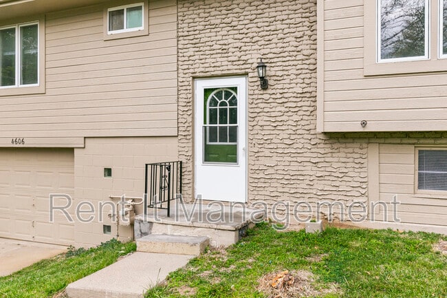 Building Photo - 4606 O St