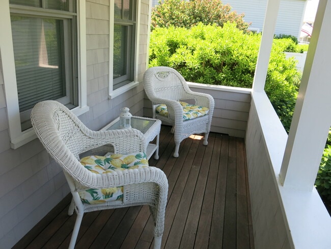 Building Photo - 223 Purgatory Rd