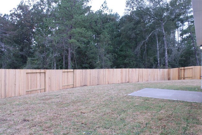 Building Photo - 9699 Caney Trails Rd