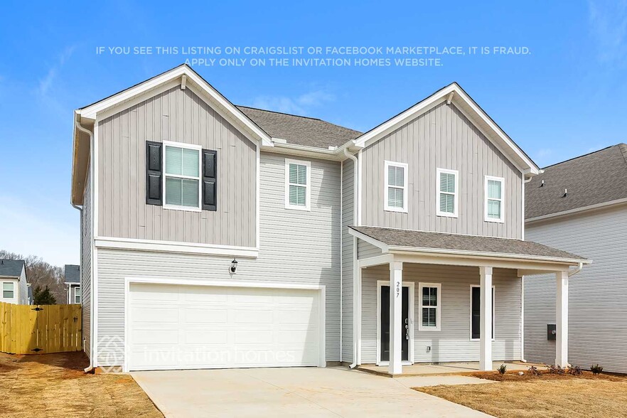 Building Photo - 207 White Flds Ave