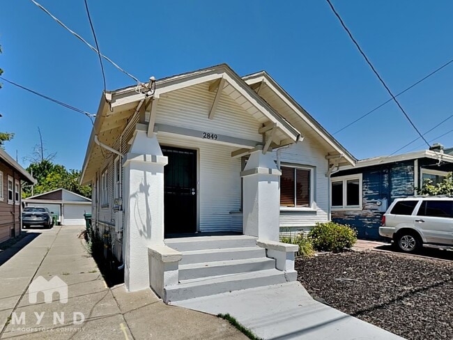 Building Photo - 2849 62nd Ave