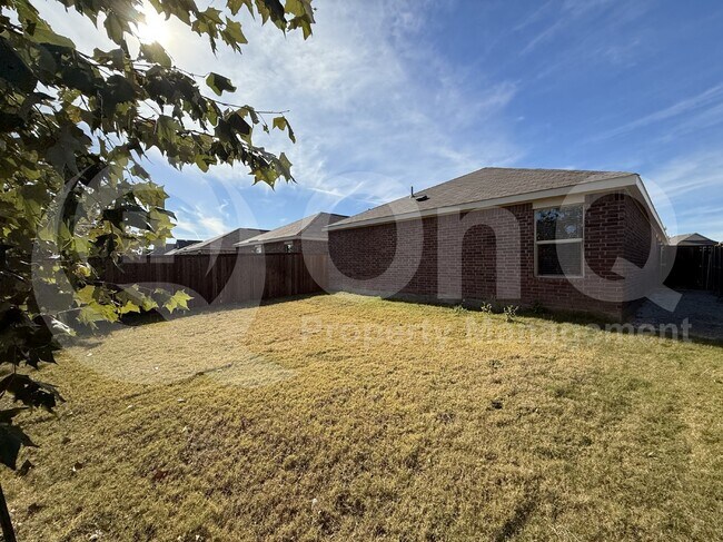 Building Photo - 3801 Harper St