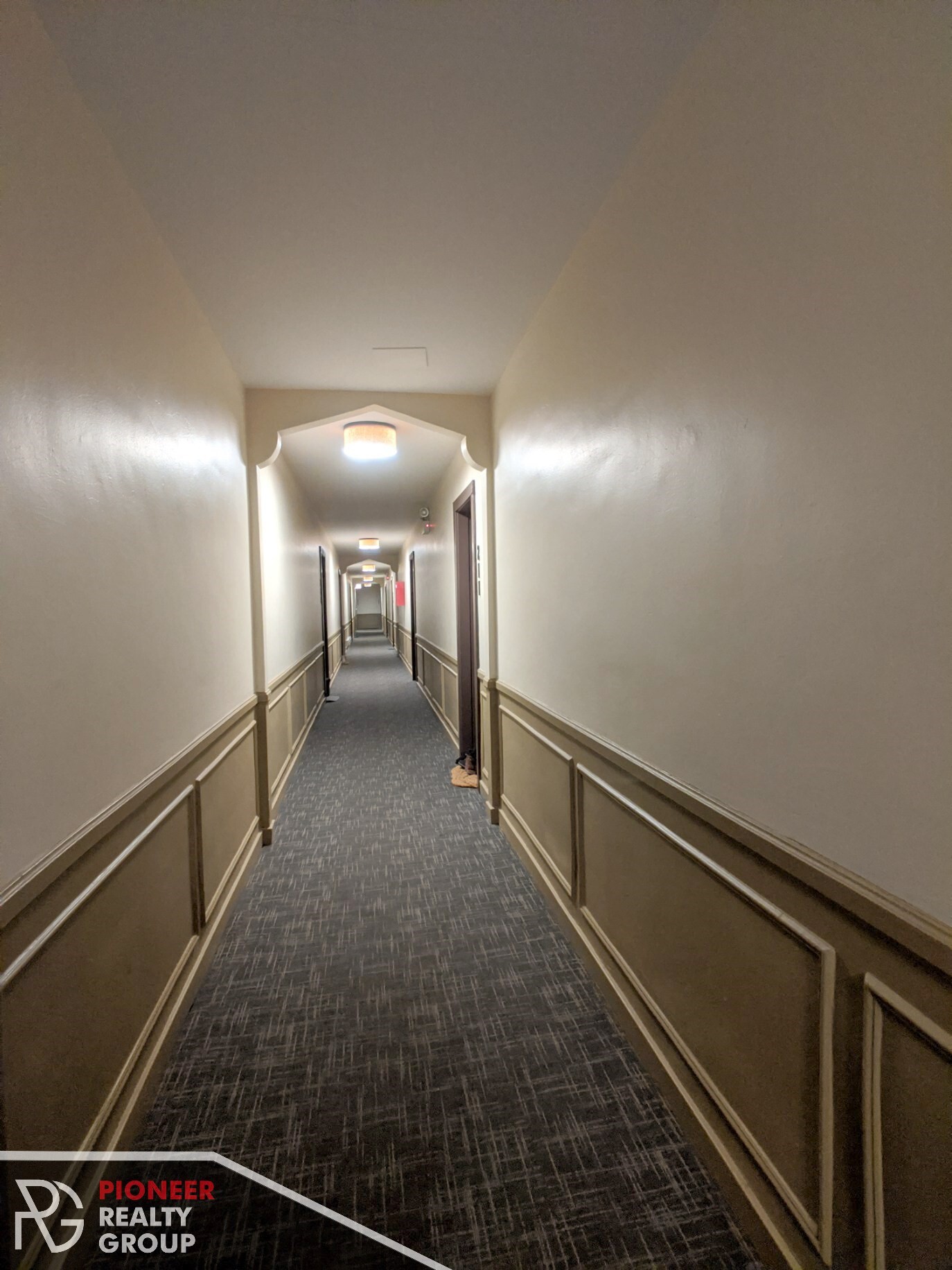 Building Photo - 2423 N Kedzie Blvd