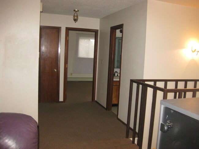 Building Photo - 16868 W 14th Pl