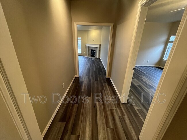 Building Photo - 2321 SW 94th St