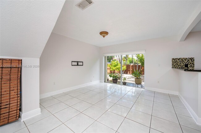 Building Photo - 13753 SW 160th Terrace