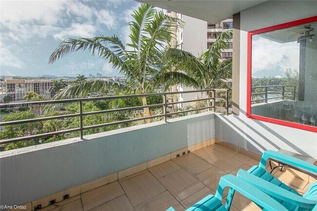 Building Photo - 500 Three Islands Boulevard