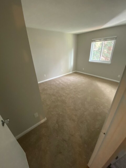 Bedroom 2 - 3100 Heathstead Pl