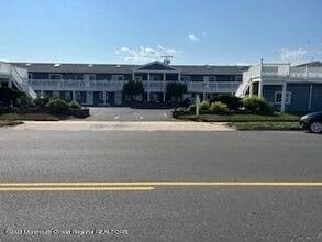 Building Photo - 100 Ocean Ave N
