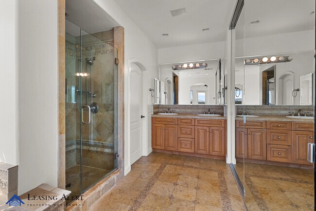 Building Photo - 26802 Pine Cliff Pl