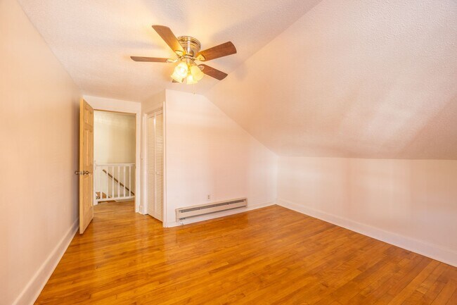 Building Photo - Available Now! Spacious 3-Bedroom Duplex i...