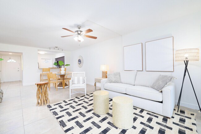 Primary Photo - 501 N Ocean Blvd