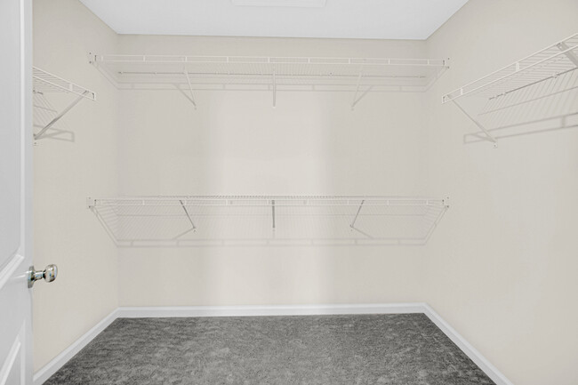 Building Photo - 2259 Horseshoe Cir