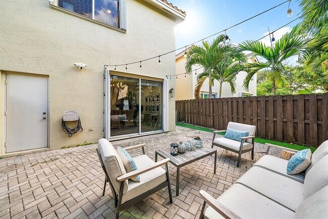 Building Photo - 3876 SW 169th Terrace