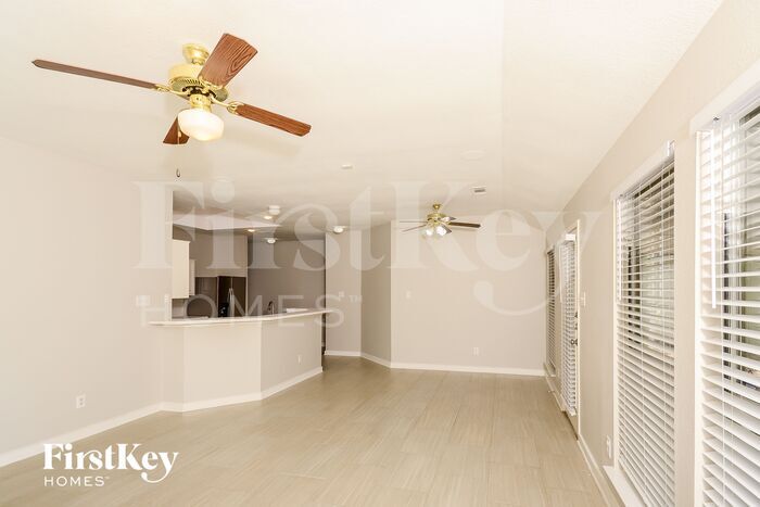 Building Photo - 1012 Windymeadow Ln