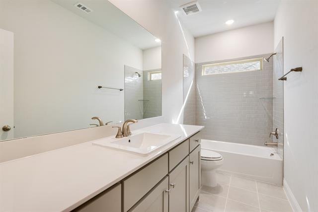 Building Photo - 7009 Sunset Blvd