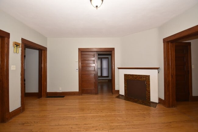 Building Photo - 508 S St Joseph St