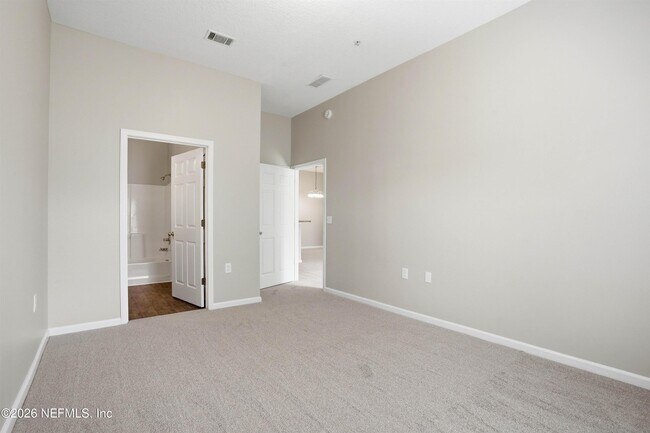 Building Photo - 5150 Playpen Dr