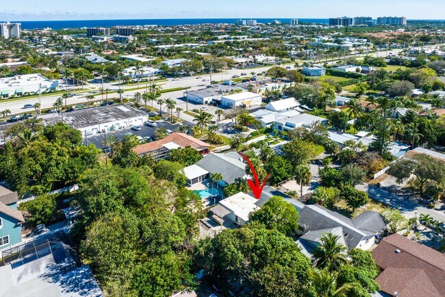 Building Photo - 321 Forsyth St