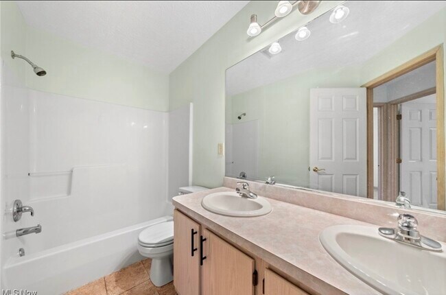 Building Photo - 870 Tollis Pkwy