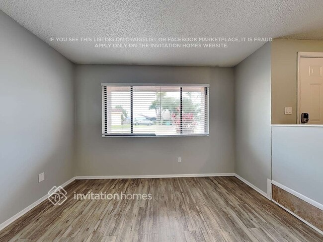 Building Photo - 517 Eastport Dr