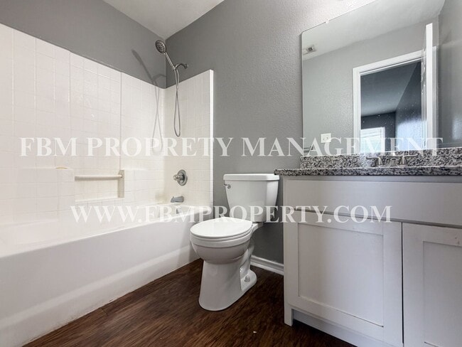 Building Photo - 1516 Drexal Dr