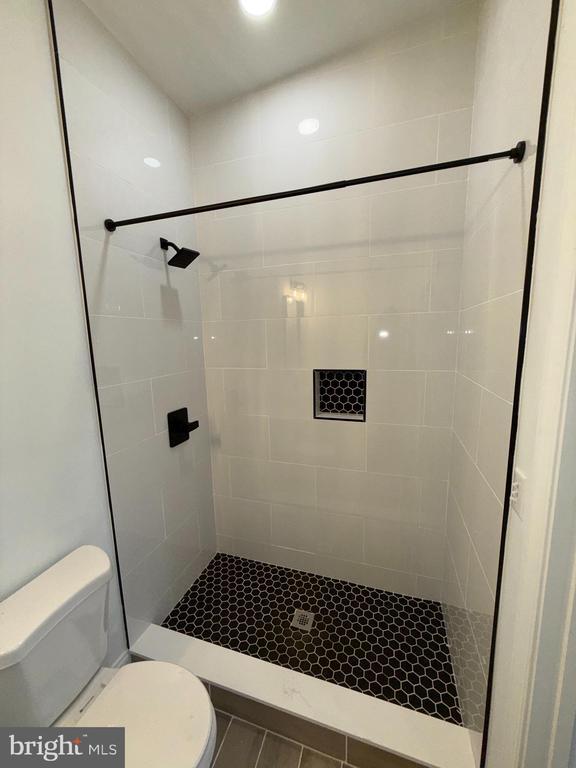 Building Photo - 2028 Druid Hill Ave