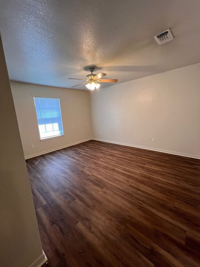 Building Photo - 3802 Pecos Dr