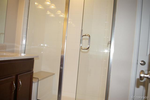 Building Photo - 2811 Summer Day Ave