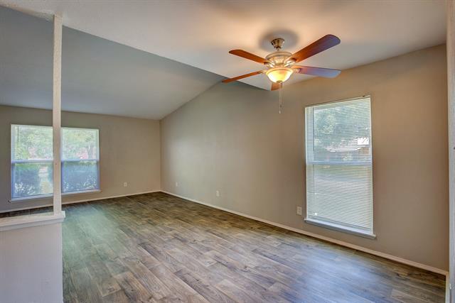 Building Photo - 7801 Summerglen Rd