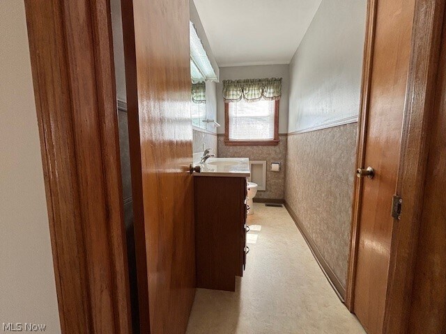 Building Photo - 11146 Cadiz Rd