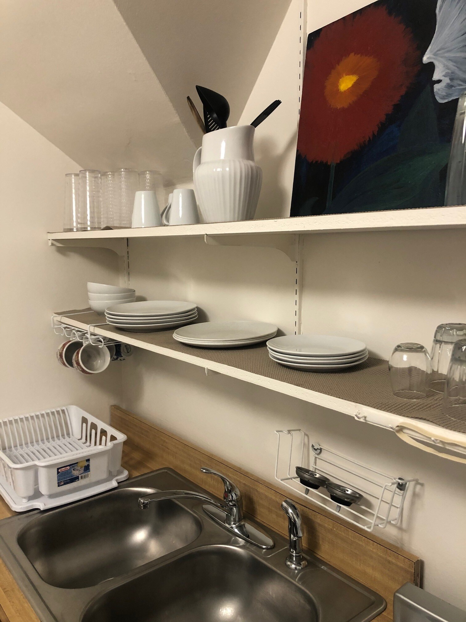 Building Photo - 2879 Ludlow Rd