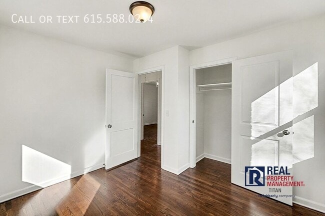 Building Photo - 3312 Colby Dr