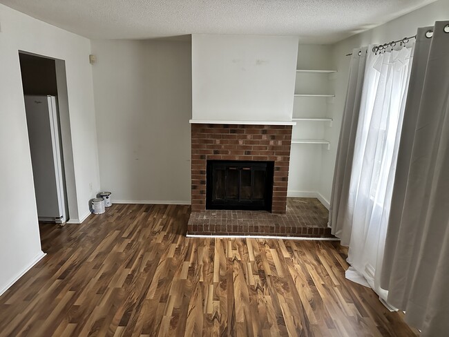 Building Photo - 7755 Kingsberry Ct