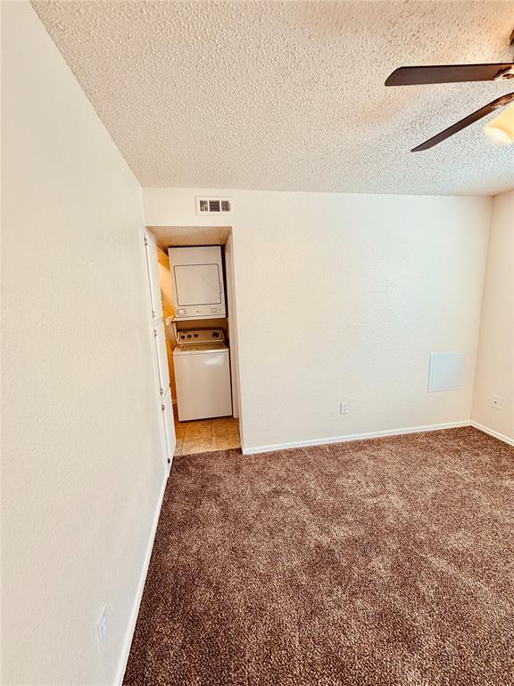 Building Photo - 1901 E Lindsey St