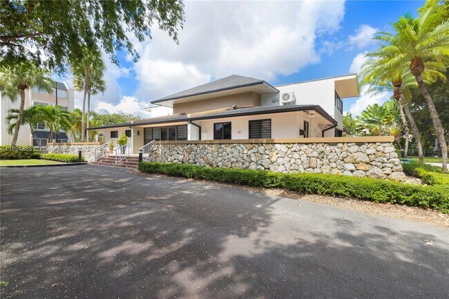 Building Photo - 7725 SW 86th St