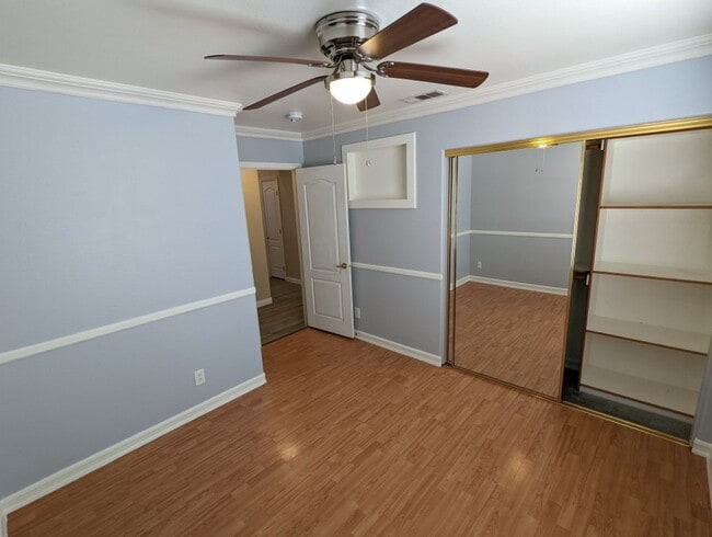 Building Photo - 4932 Dunvegan Ct