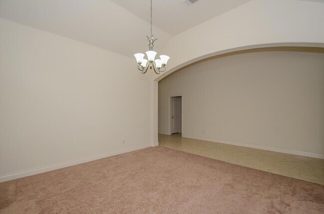 Building Photo - 4307 Fenetre Forest St