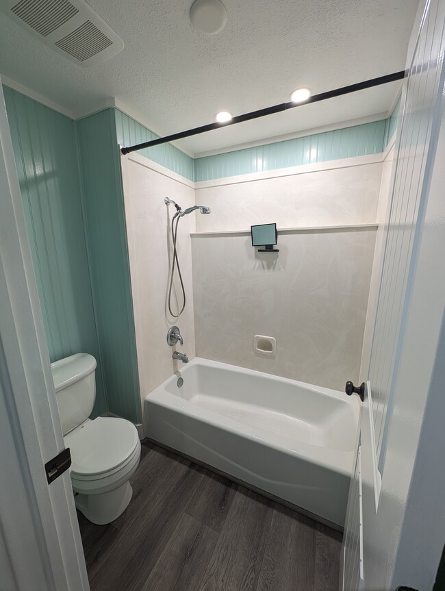 Shared Bathroom - 1621 N 2600 W