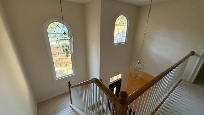 Building Photo - 80 Preswick Park Dr