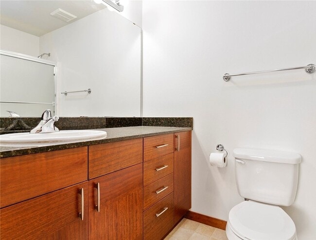 Building Photo - Spacious 3-Bedroom Condo/Townhome in Peaceful Cordata Neighborhood