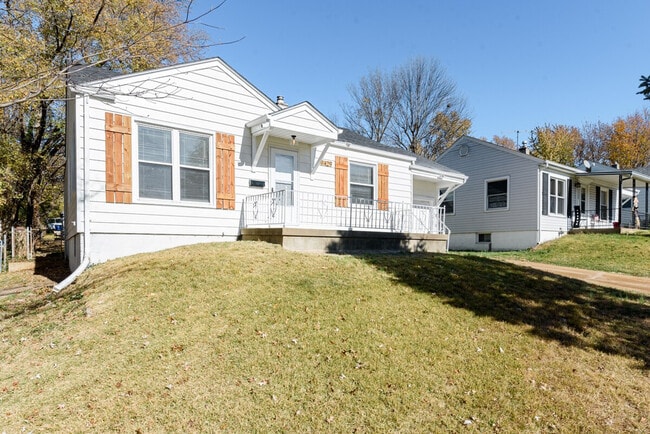 Building Photo - 9429 Harold Dr