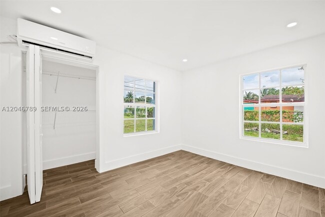 Building Photo - 10990 NW 18th Ave