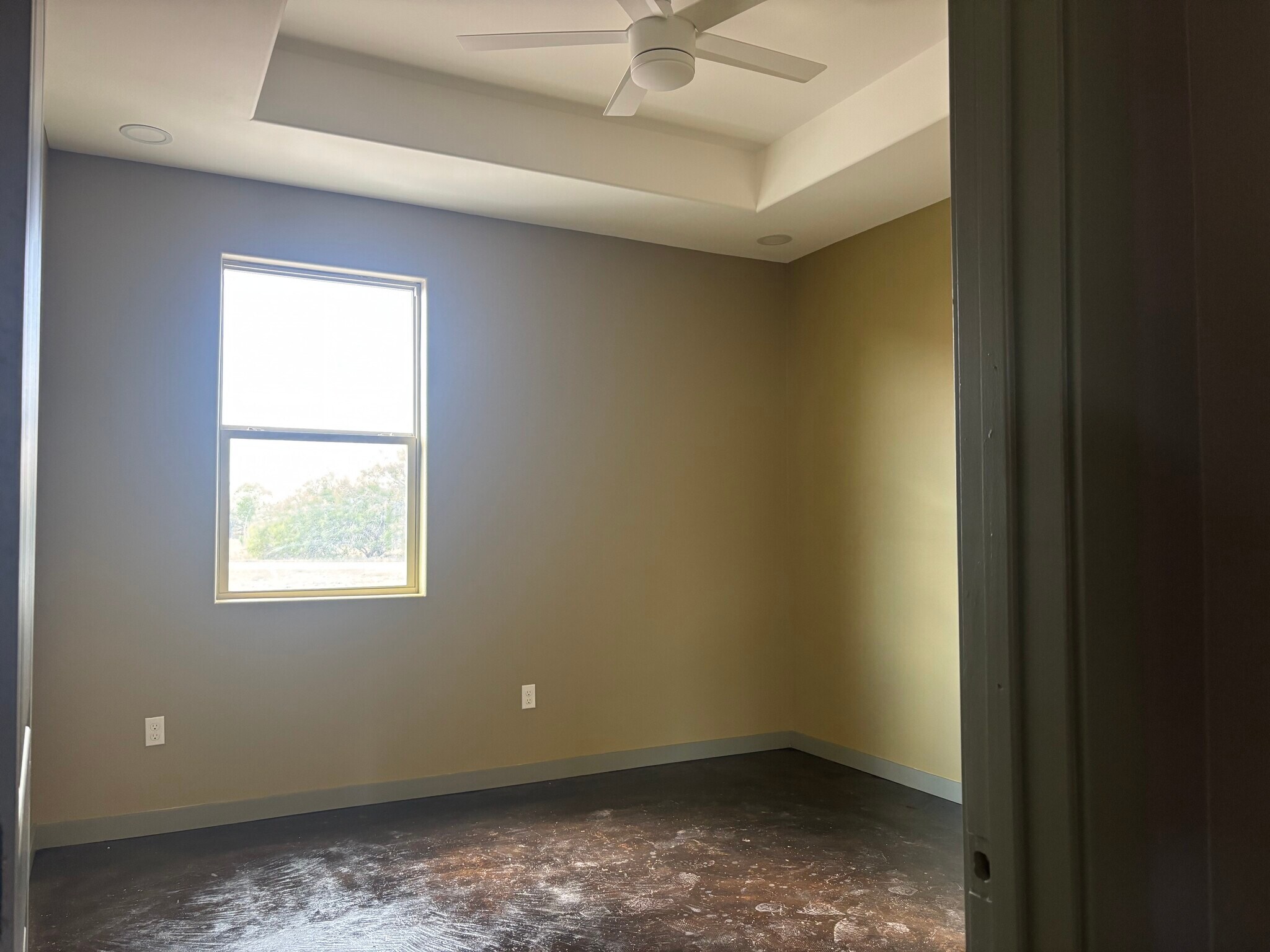 Building Photo - 3246 Meadow Ln